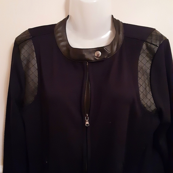 Metaphor Jacket - Picture 5 of 5